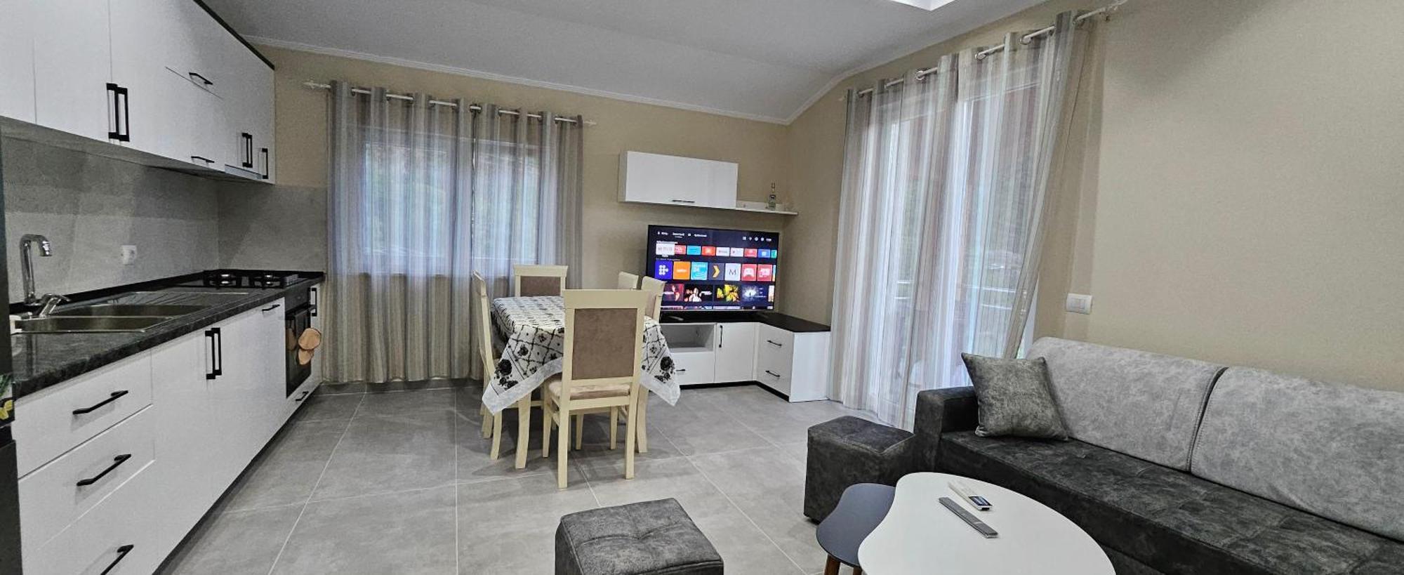 Koman_Lakeview_Apartments Шкодер Екстер'єр фото